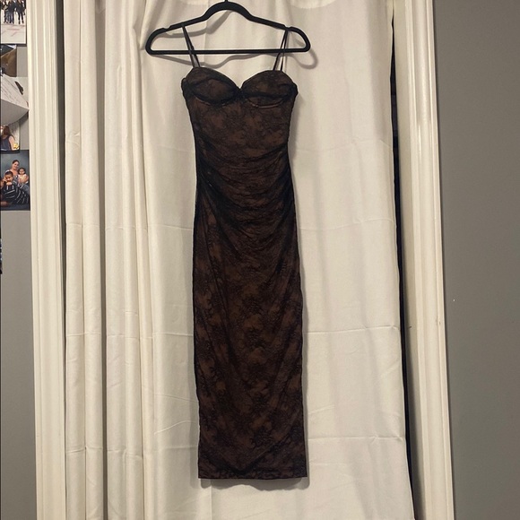 Dynamite Brown Ruched Bodycon Midi Dress - Picture 1 of 5